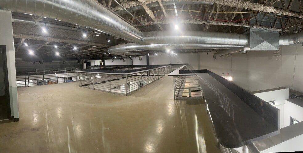 More Photos Of 19031 Old Lagrange Rd, Mokena Unknown For Lease