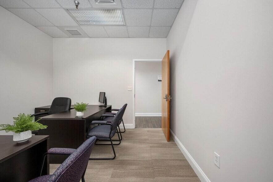 More Photos Of 415-417 Wolfe St, Fredericksburg Medical For Lease