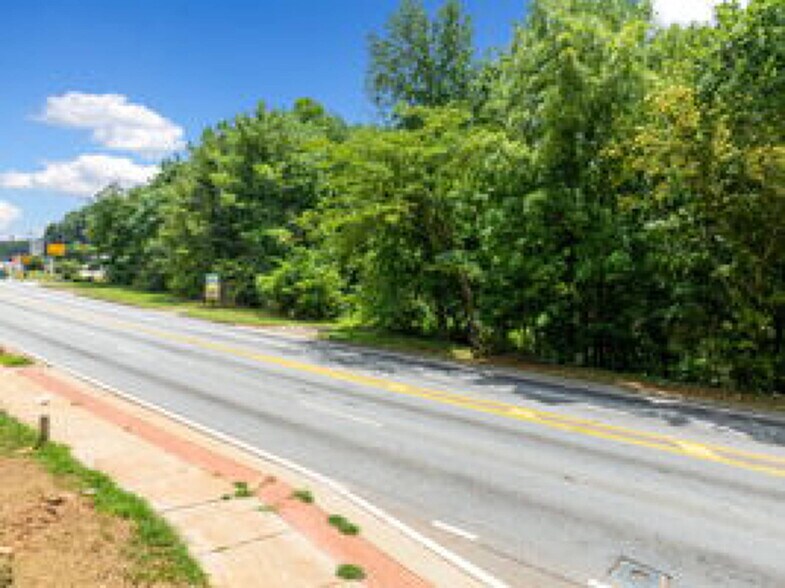 More Photos Of 5655 Covington Hwy, Decatur Land For Sale