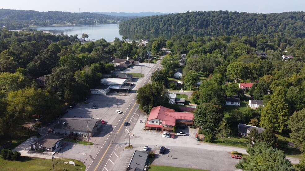 More Photos Of 705 W Race St, Kingston Apartments For Lease