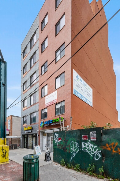 More Photos Of 6527 Roosevelt Ave, Woodside Apartments For Sale