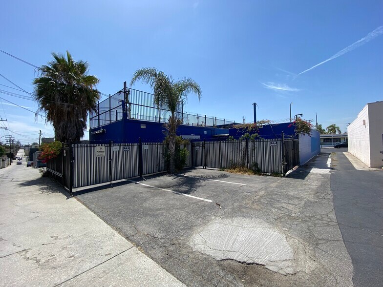 More Photos Of 1696 Centinela Ave, Inglewood Storefront Retail Residential For Sale