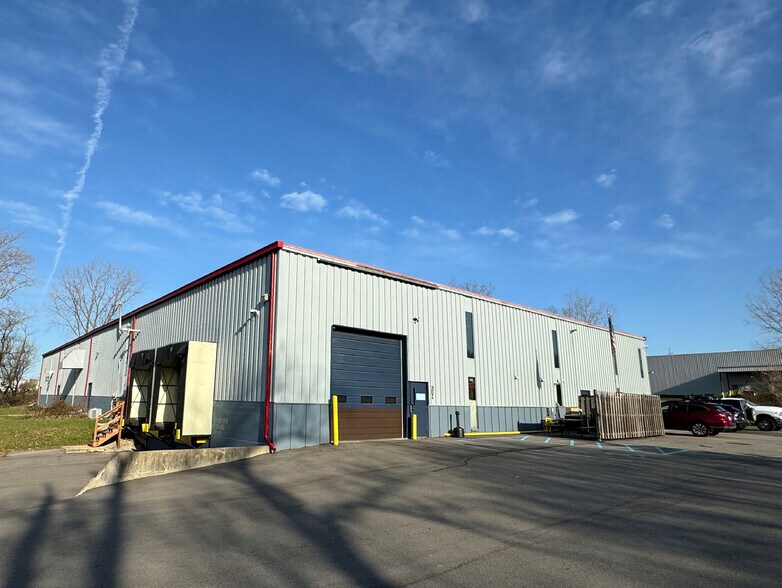 More Photos Of 4515 Patterson Dr SE, Grand Rapids Distribution For Sale