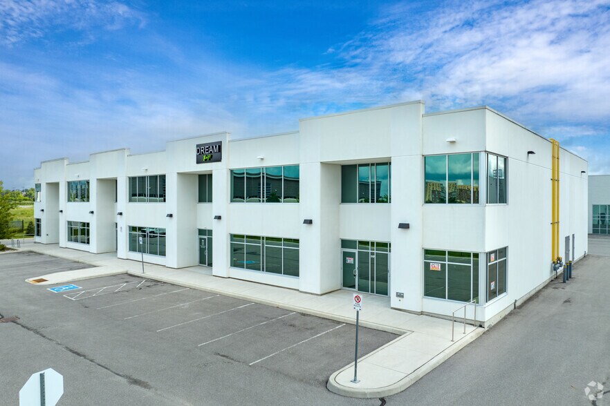 Primary Photo Of 190 Mostar St, Whitchurch-Stouffville Light Distribution For Lease