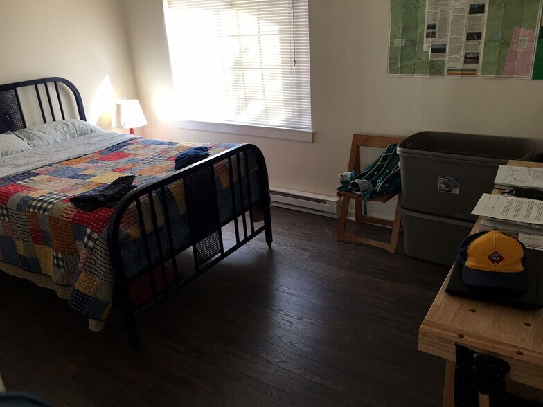 More Photos Of 4346-4350 SE Milwaukie Ave, Portland Apartments For Sale