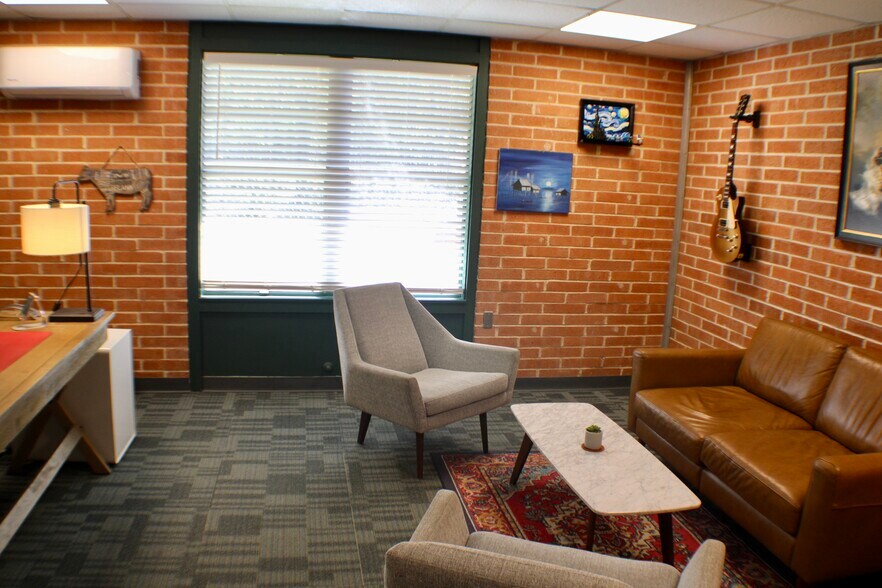 More Photos Of 4265 E Lucas Dr, Beaumont Religious Facility For Sale