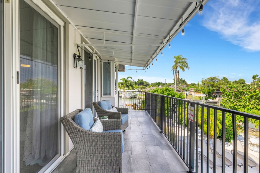 More Photos Of 4124 Harbor Cir S, Largo Specialty For Sale