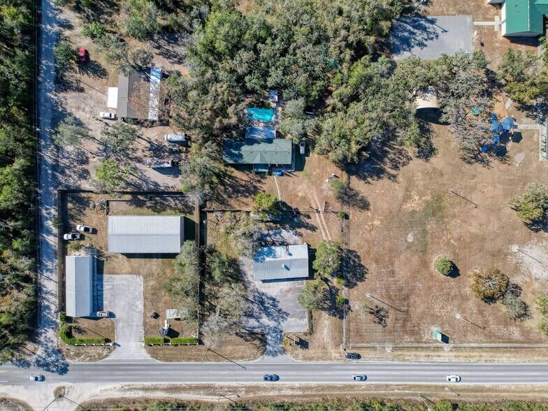 More Photos Of 15525 Shady Hills Rd, Spring Hill Restaurant For Sale