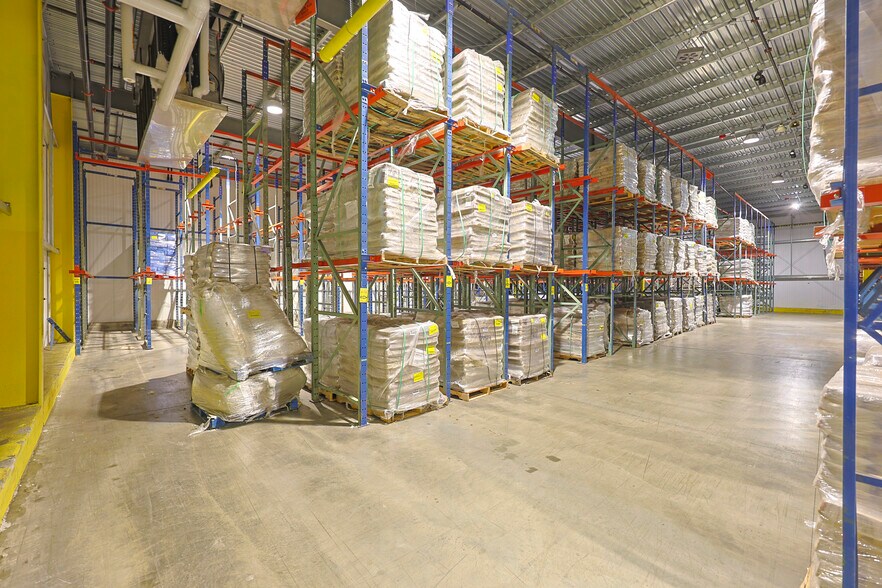 More Photos Of 81 Ingell St, Taunton Refrigeration Cold Storage For Sale