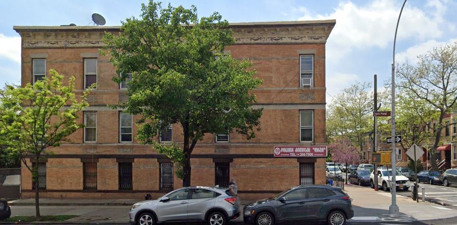 More Photos Of 6098 69th Ave, Ridgewood Flex For Sale