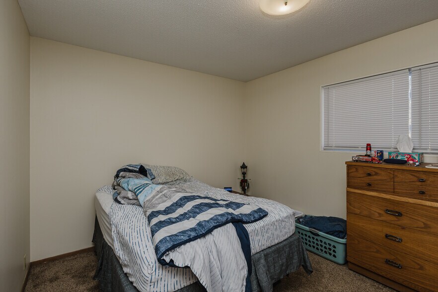 More Photos Of 3007 Sierra Pky, Hutchinson Apartments For Sale