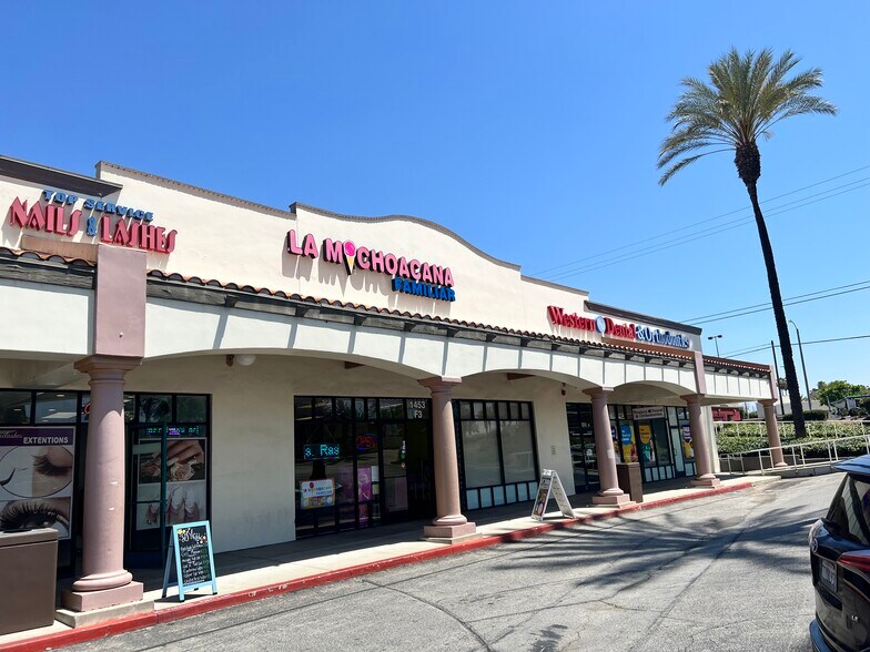More Photos Of 1405-1453 N Azusa Ave, Covina Unknown For Lease
