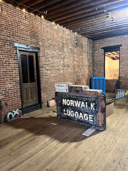 More Photos Of 10 Commerce St, Norwalk Storefront Retail Residential For Sale