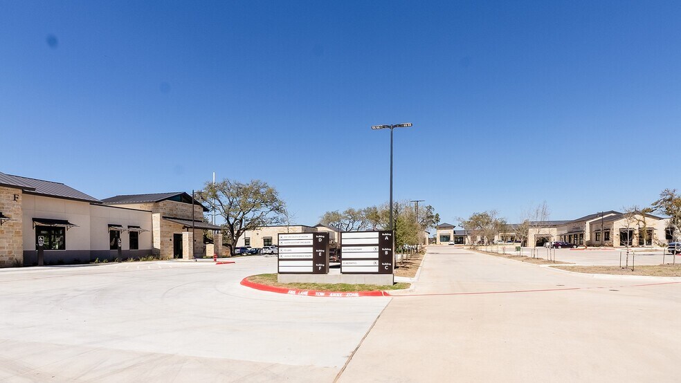 More Photos Of 1513 E New Hope Dr, Cedar Park Unknown For Lease