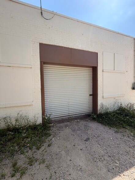 More Photos Of 806 S Main St, Louisburg General Retail For Sale