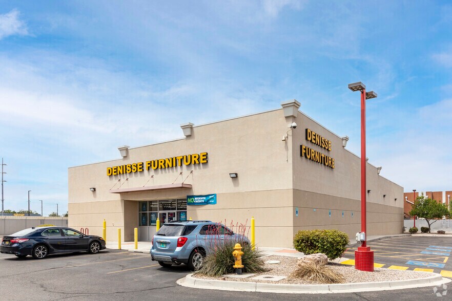 More Photos Of 201 San Pedro Dr Se, Albuquerque Unknown For Lease