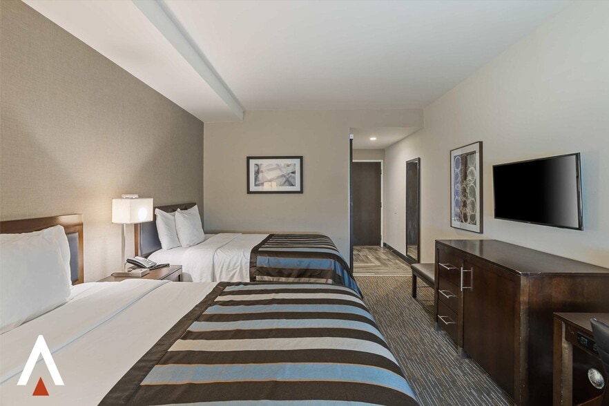 More Photos Of 3755 NW 78th Ave, Doral Hotel For Sale