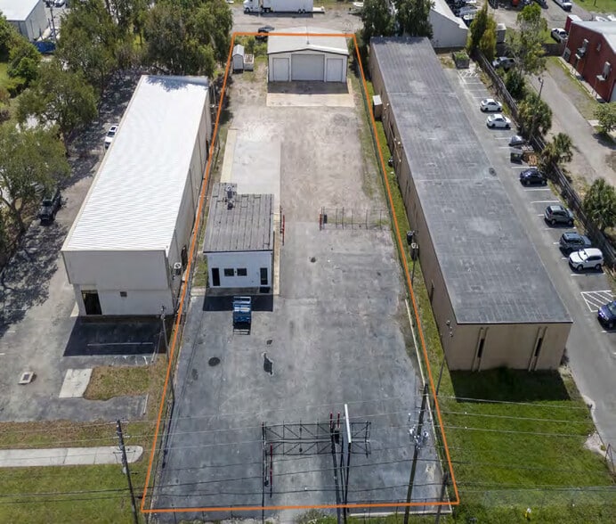 Primary Photo Of 12433 66th St N, Largo Flex For Sale
