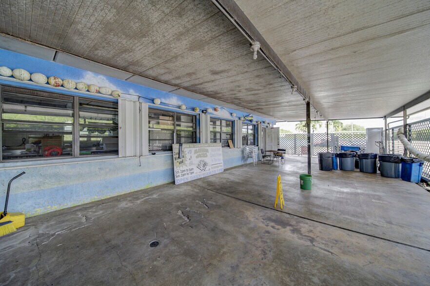 More Photos Of 58000 Card Sound Rd, Key Largo Restaurant For Sale