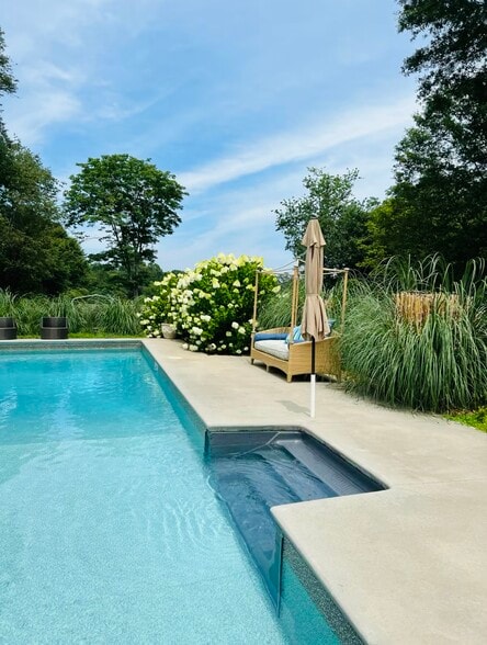 More Photos Of 308 N Main St, Travelers Rest Office For Sale