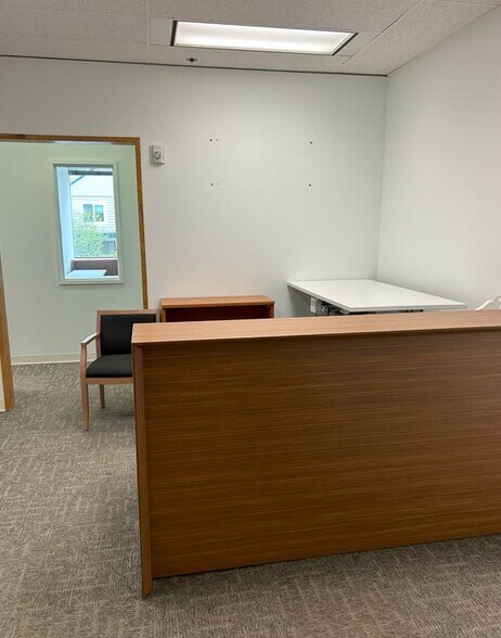More Photos Of 500 L St, Anchorage Office For Lease