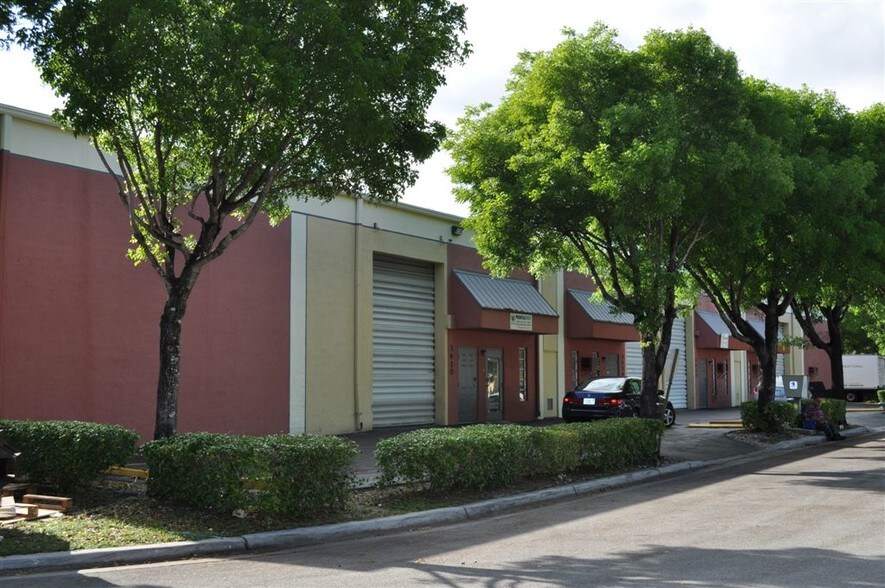 Primary Photo Of 3410-3440 NW 73rd Ave, Miami Warehouse For Lease