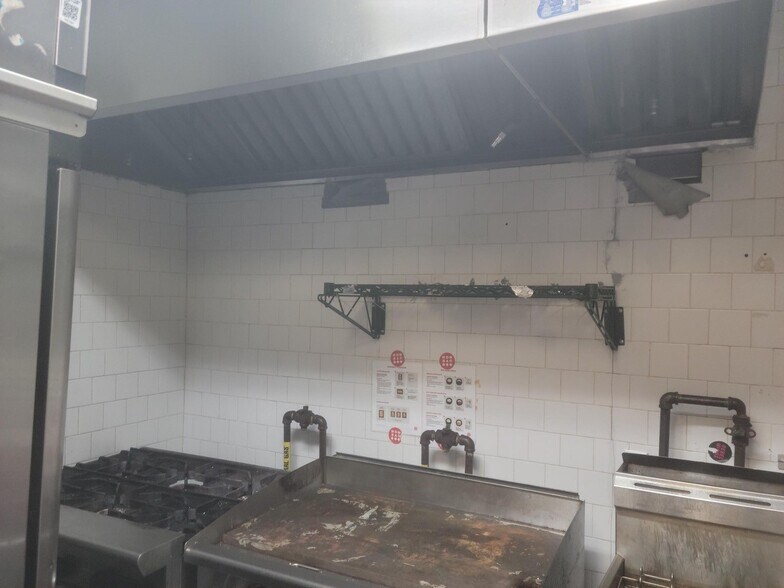 More Photos Of 69 Clinton St, New York Apartments For Lease