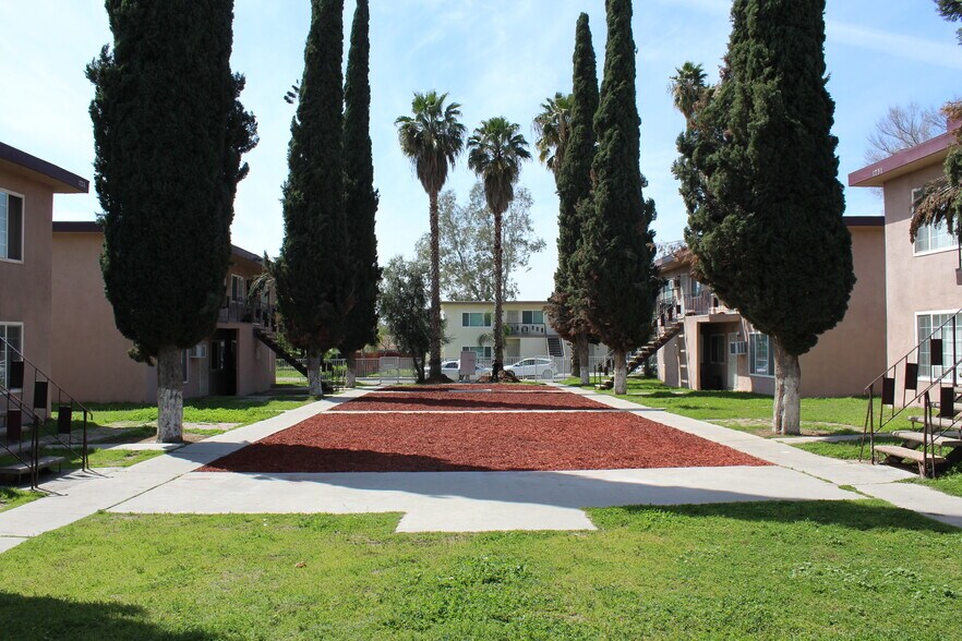 More Photos Of 1721 N Fairfax Dr, San Bernardino Apartments For Sale
