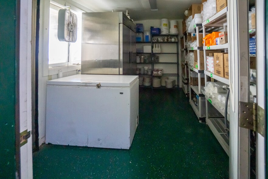 More Photos Of 709 Route 4, Killington Hotel For Sale