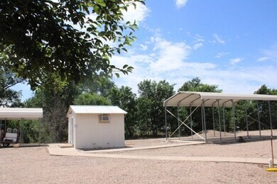 More Photos Of 415 20th St, Woodward Trailer Camper Park For Sale
