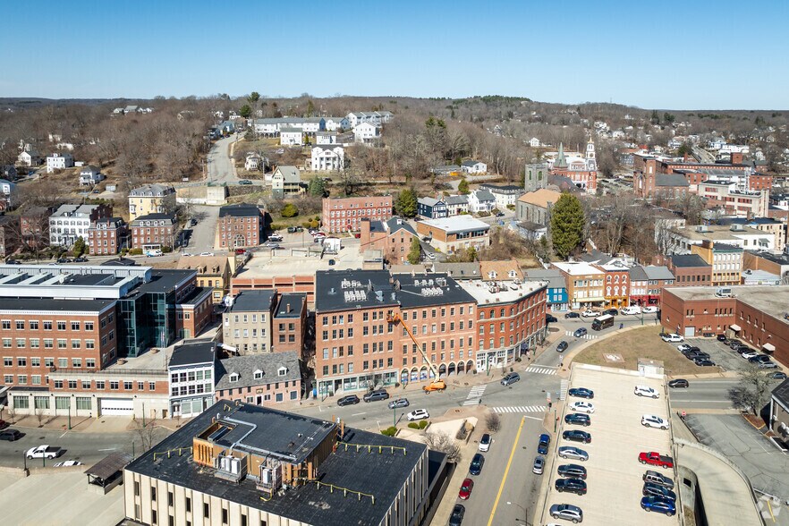 More Photos Of 97-105 Main St, Norwich Office For Lease