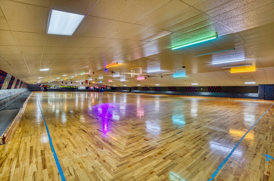 More Photos Of 2724 Emanuel Church Rd, West Columbia Skating Rink For Sale