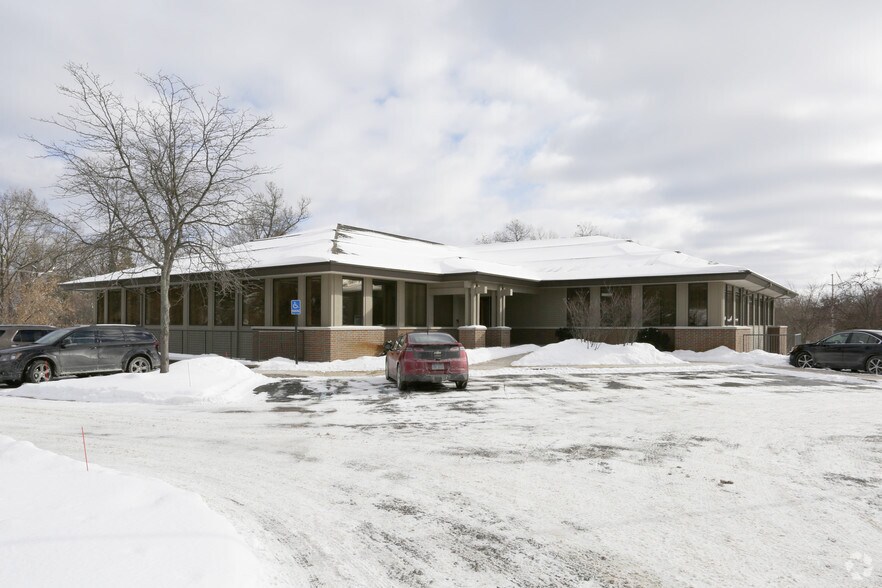 Primary Photo Of 4764 Fulton St E, Ada Office For Lease