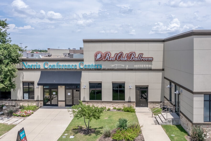 More Photos Of 2525 Anderson Ln W, Austin Unknown For Lease