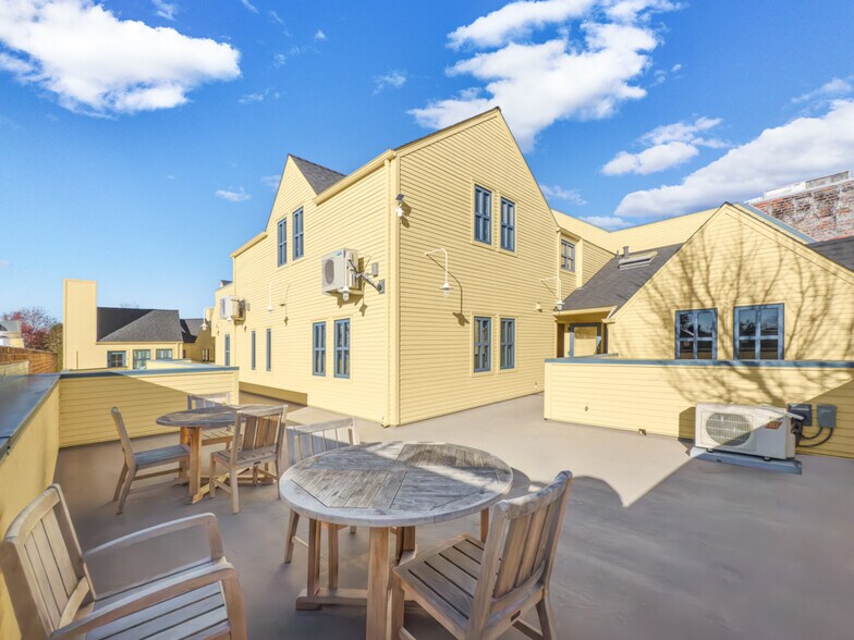 More Photos Of 2974-2980 College Ave, Berkeley Apartments For Sale