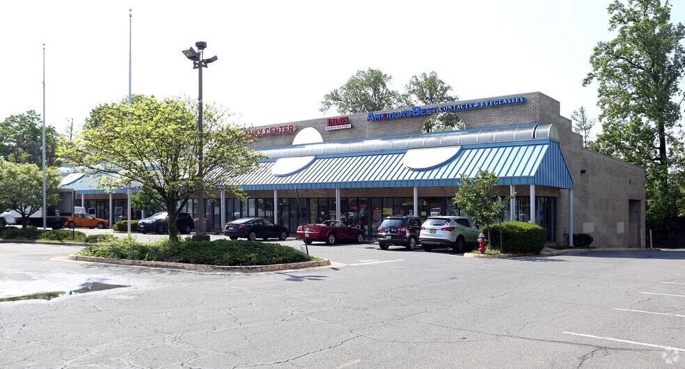 More Photos Of 11123-11139 Lee Hwy, Fairfax Freestanding For Lease