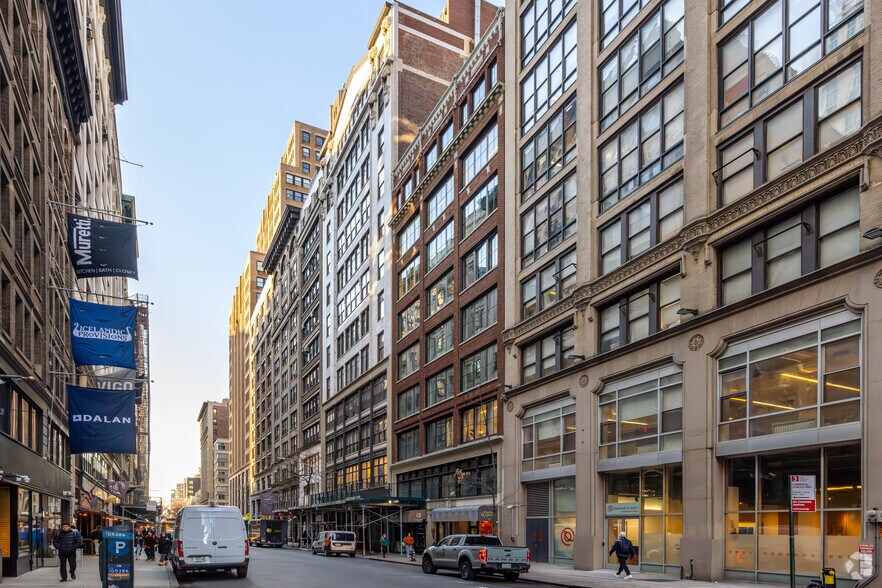 More Photos Of 133 W 25th St, New York Office For Lease