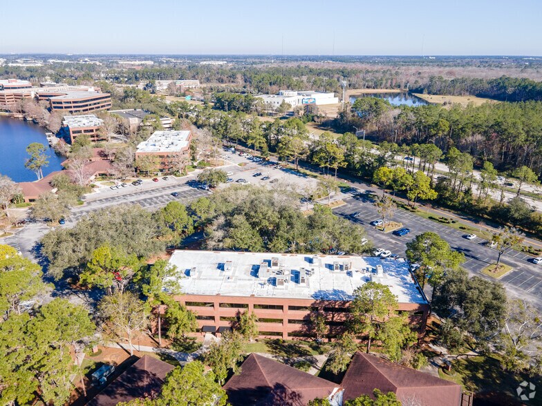 More Photos Of 8647 Baypine Rd, Jacksonville Unknown For Lease