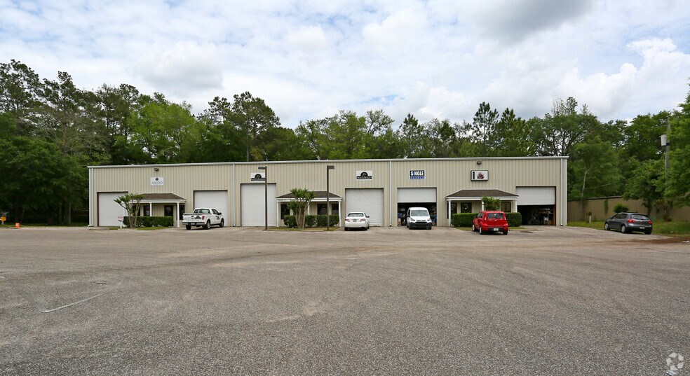 Primary Photo Of 1535 NW Capital Cir, Tallahassee Warehouse For Lease