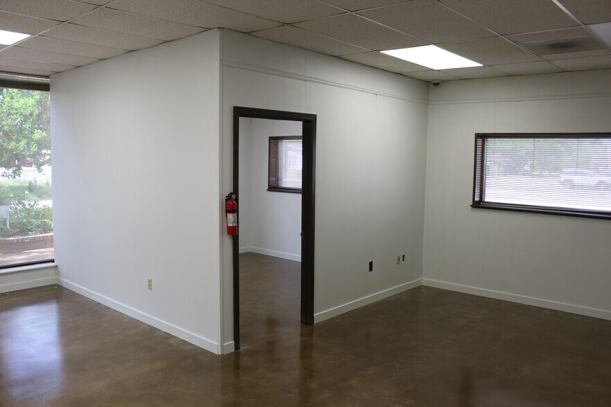 More Photos Of 3385 N 3rd St, Abilene Office For Lease