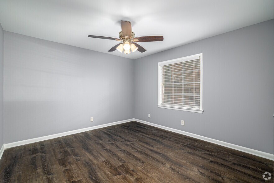 More Photos Of 3057 Pharr Court North Ct NW, Atlanta Apartments For Sale