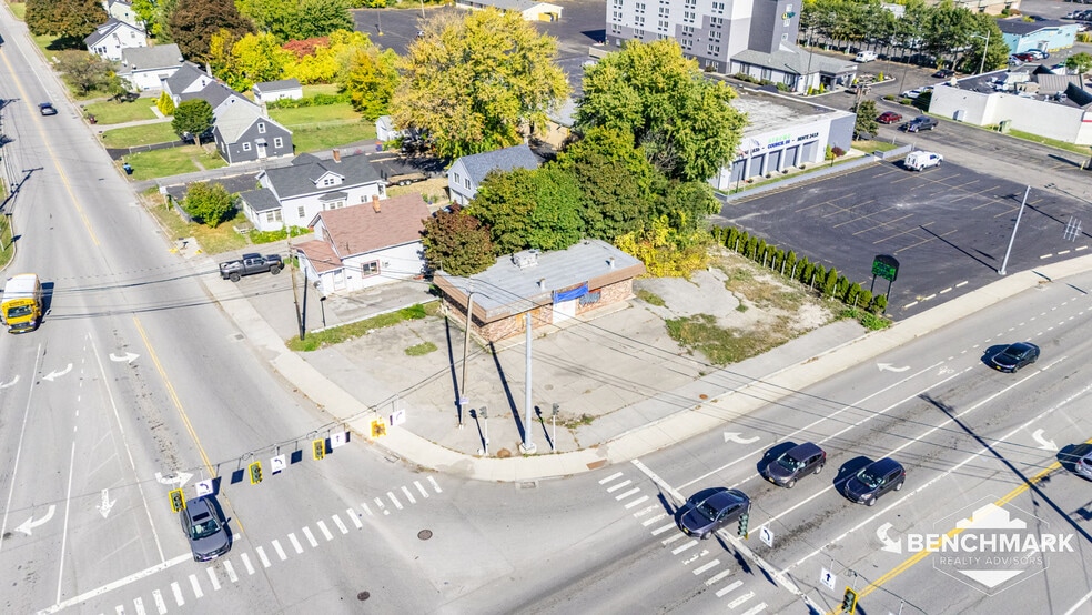 More Photos Of 2032 Lyell Ave, Rochester Fast Food For Sale