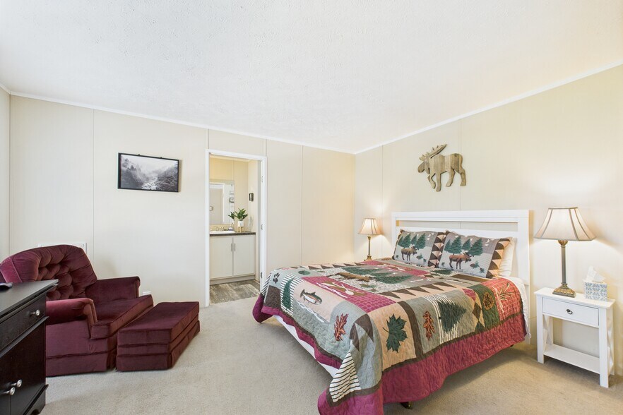 More Photos Of 141 County Road 851, Elizabeth Hotel For Sale