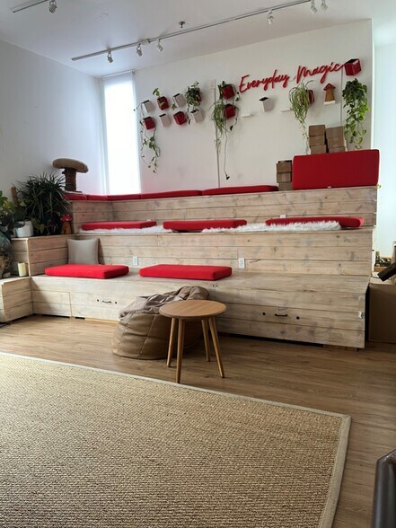 More Photos Of 1201-1291 Electric Ave, Venice Loft Creative Space For Lease