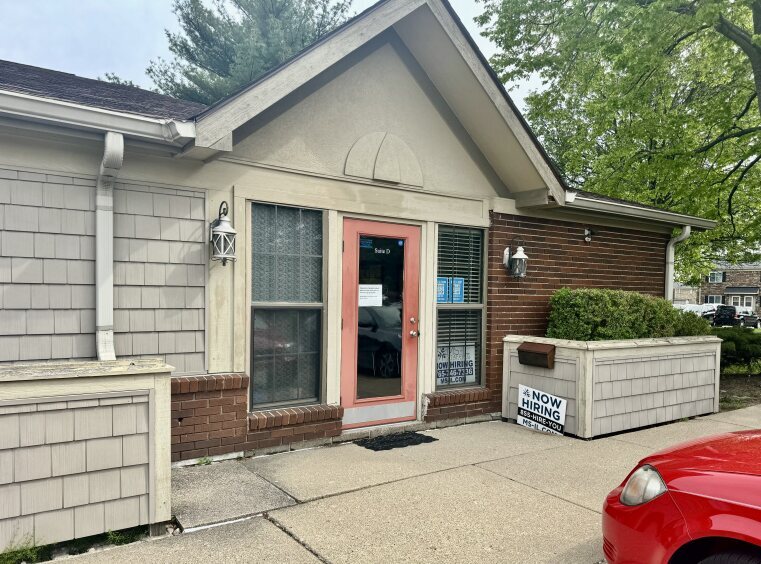 More Photos Of 200 Professional Ct, Lafayette Office For Lease