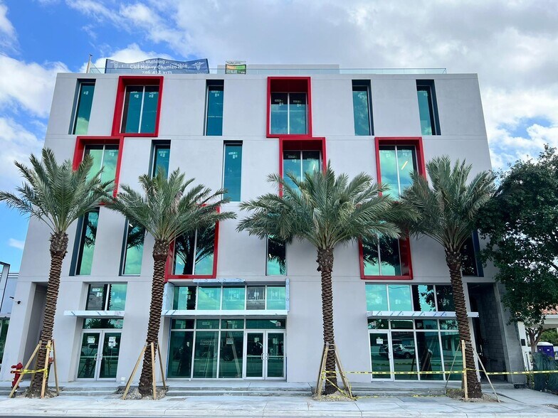 Primary Photo Of 8966 SW 40th St, Miami Medical For Sale