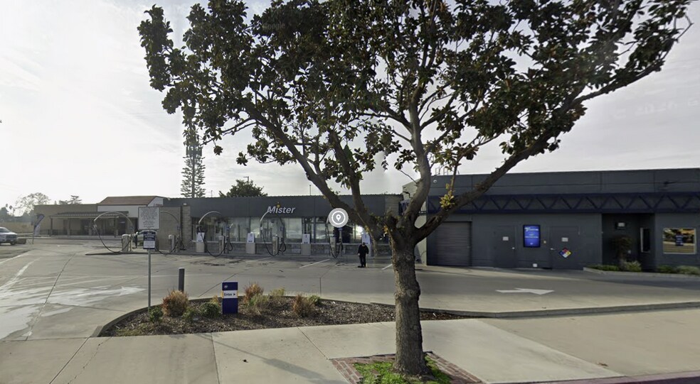 More Photos Of 487 N Golden State Blvd, Turlock Carwash For Lease