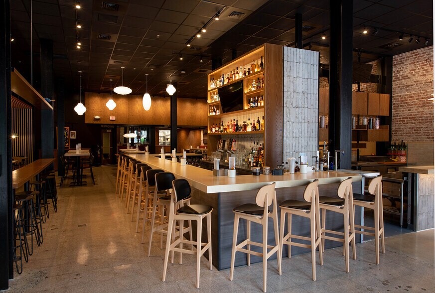 More Photos Of 72-74 Patton Ave, Asheville General Retail For Lease
