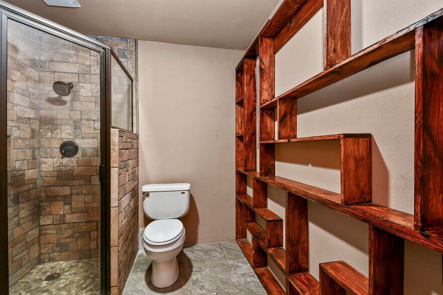 More Photos Of 109 Myrtle, Pierce City Storefront Retail Residential For Sale