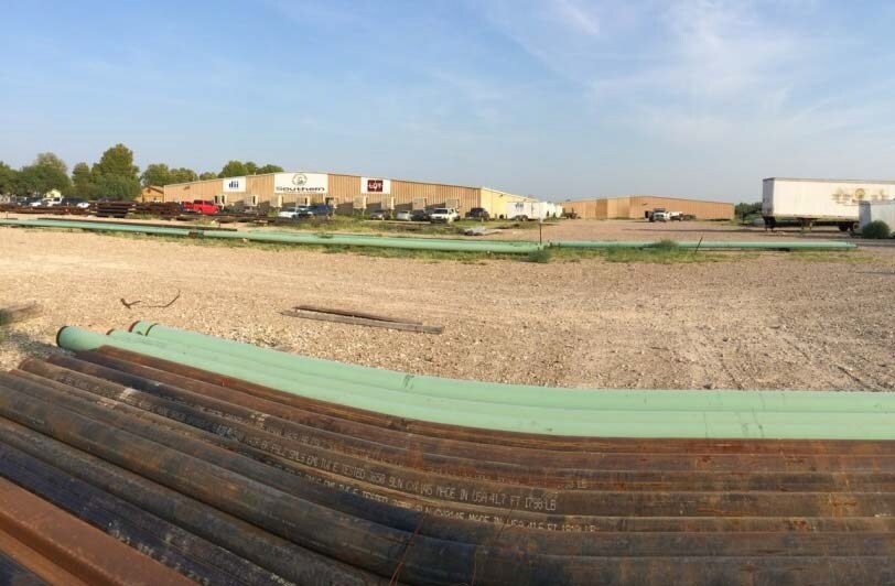 More Photos Of 1301 East Ave, Carrizo Springs Warehouse For Lease